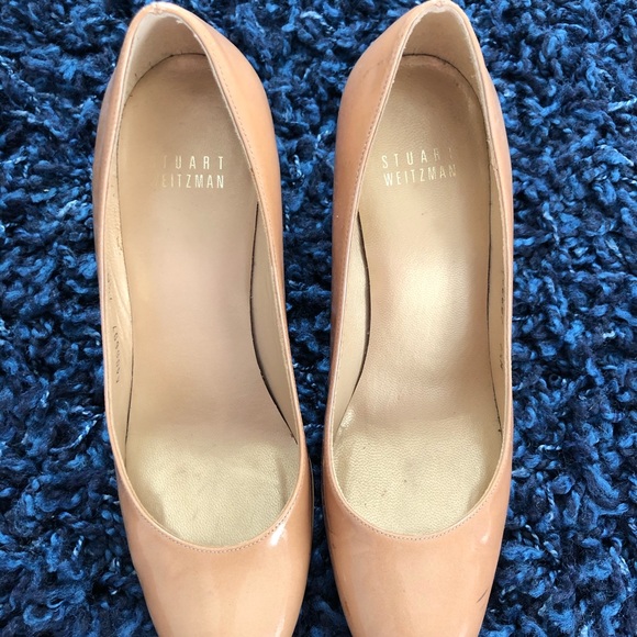 Stuart Weitzman tan heels - Picture 3 of 8